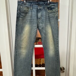 GUESS Men's Faded Blue Straight Jeans